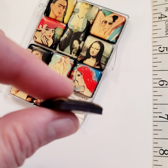 NWOT 10 Women in Art Mighty Magnets - Picture 7 of 11